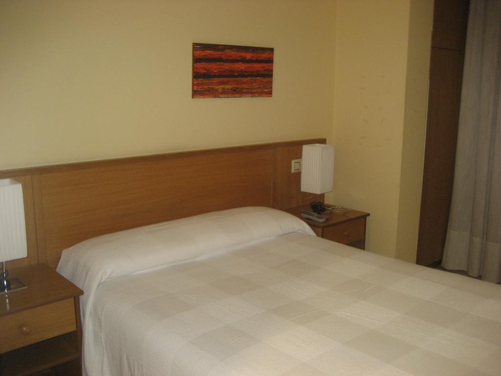 Residencia Caola Guest house